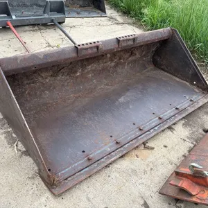 6ft Skidloader Quick tach bucket