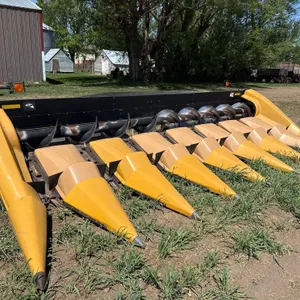 Challenger 830 8row30 Corn Head