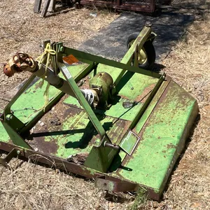 John Deere 3pt Bushhog