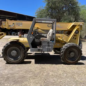 GEHL 883 Telehandler