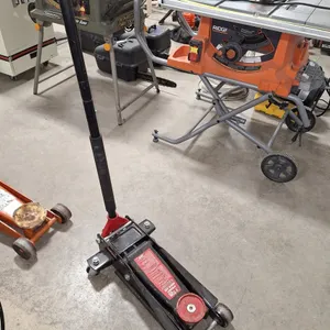 Hyper Tough 3-TON Hydraulic Garage Jack