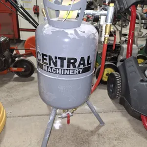 Central Machinery 20LB Sand Blaster, 11"x10"x24"