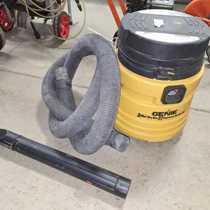 Genie 6-GAL Wet/Dry Vacuum with Hose, 120V, 7.1A, Model SV200Q