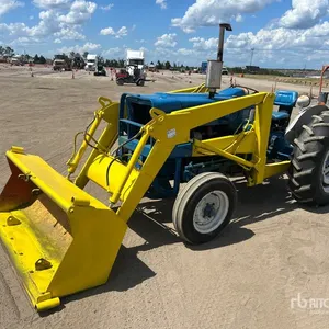 Ford 3000 2WD Tractor