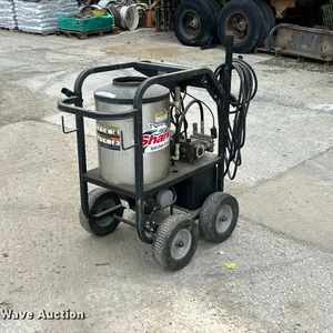 Shark Karcher Group pressure washer