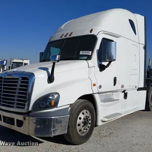 2019 Freightliner Cascadia semi truck