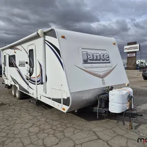 2012 Lance T/A Travel Trailer
 UNRESERVED