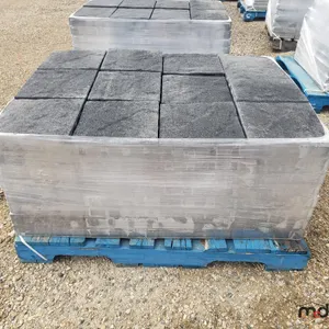 Bundle of Approx. 11" x 11" x 2 1/2" Patio Stones 
 UNRESERVED