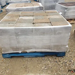 Bundle of Approx. 12" x 8" x 2 1/2" Patio Stones 
 UNRESERVED
