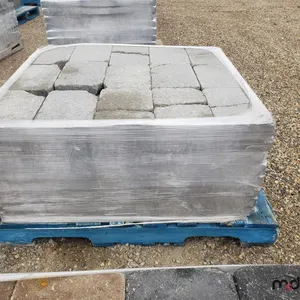 Bundle of Approx. 12" x 8" x 2 1/2" Patio Stones 
 UNRESERVED