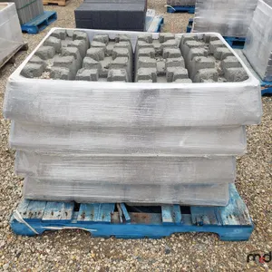 Bundle of Approx. 9" x 9" x 6" Concrete Deck Blocks
 UNRESERVED