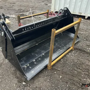 2025 Giyi GY-KH72F 72'' Skid Steer Bucket Attachment
 UNRESERVED