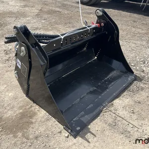 2025 Giyi XKH39 Mini Skid Steer 4-In-1 Bucket Attachment
 UNRESERVED