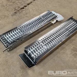 Aluminum Foldable Trailer Ramps (2 of) 