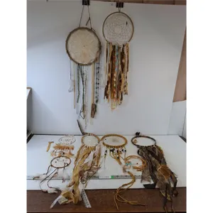 (8) Traditional Indigenous Dream Catchers