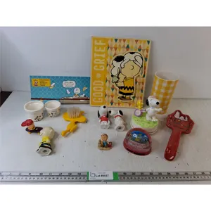 Snoopy Themed Items - Mini Flower Pots, Wall Decor, Salt & Pepper Shakers