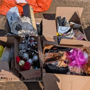 Pallet of Misc., Items (Halloween Costumes, Christmas Décor, and etc.)