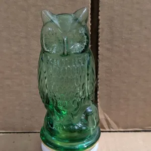 Unique Owl design Green Glass Capsule