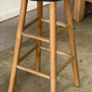 Barstool