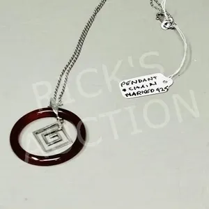 round pendant on 925 silver chain