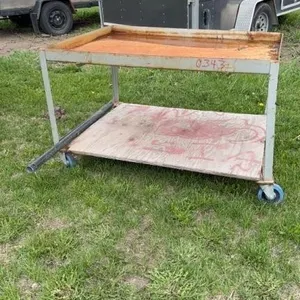 Metal workbench