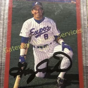 Gary Carter signed collectable baseball