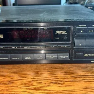 Pioneer Compact disc player