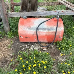 150 GAL. SLIP TANK