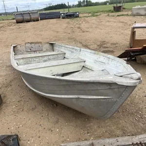12' ALUMINUM BOAT