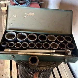 1" DRIVE SOCKET SET 3"-1 7/16"