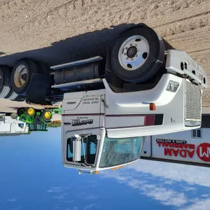 1987  Freightliner  Semi  Truck