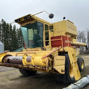 1981 NEW HOLLAND TR95 COMBINE