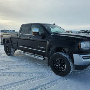 2018 GMC Sierra 1500 SLT Truck