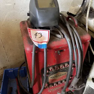 Marquette AC welder