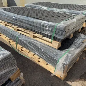 Lot of (30) 41.5” X 94.5” Plastic Interlocking Matting