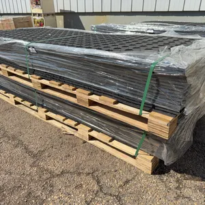 Lot of (30) 41.5” X 94.5” Plastic Interlocking Matting