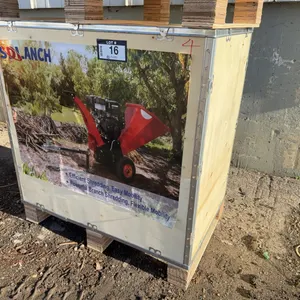 SDLanch Towable Wood Chipper