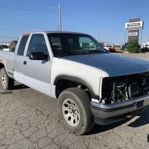 1995 Chevrolet Ext 4x4 6.5 Diesel Truck
 UNRESERVED