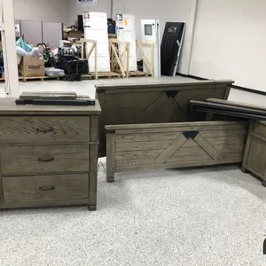Bedroom Suite, Headboard, Footboard, Dresser and (2) End Tables
 UNRESERVED