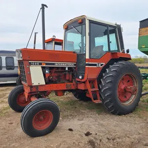 1086 International Tractor-6614 hrs, 100HP