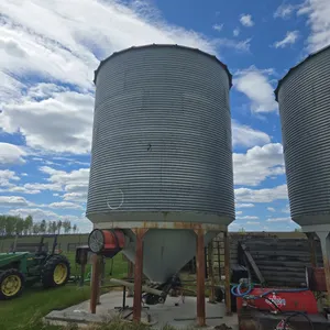 Hopper Grain Bin 2000 Bushel +/- (Offsite)