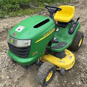 JD L110 LAWN TRACTOR