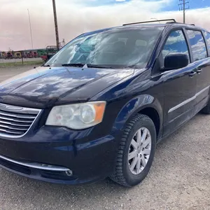 2011 Chrysler Town and Country Black Van s/n: 2A4RR8DG9BR654162