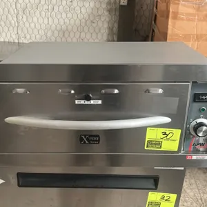 (New) APW Wyott HDDi-1 X*Pert Series stainless steel single drawer built-in food warmer. Features thermostatic control, dry/moist moisture control ven