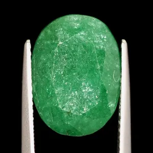 9.5 ct Certified Emerald gemstone