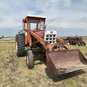 Cockshutt 1850 Tractor
 UNRESERVED