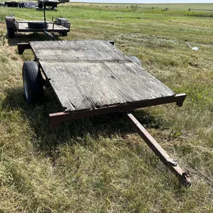 Single Axle Flat Deck Truck
 UNRESERVED