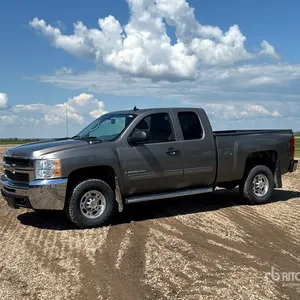 2009 Chevrolet Silverado 2500 HD LT 4x4 Extended Cab Pickup