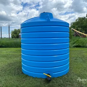 Hold-On 1600 gal Water Tank