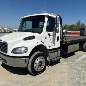2018 Freightliner M2 106 4x2 Rollback Truck